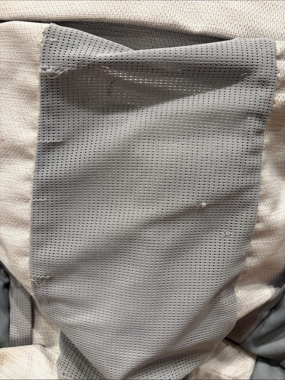The North Face Men's Light Gray and Gray Dual-Tone Backpack